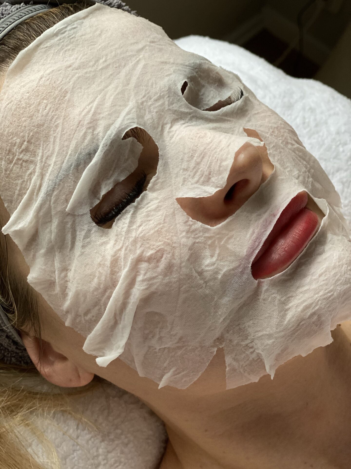 Diamond Cocoon Experience ansiktsbehandling hos Kräm Hudvårdsstudio ​