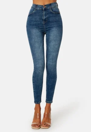 Blåa jeans